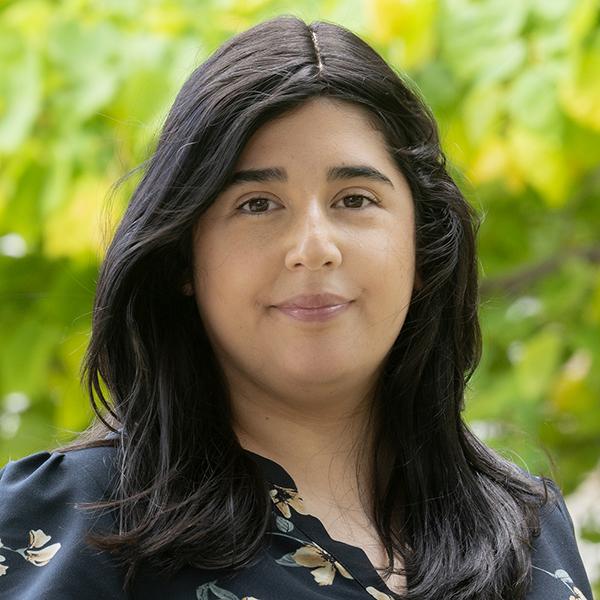 Portrait of Rubi Mancilla, LCPC (she/her)