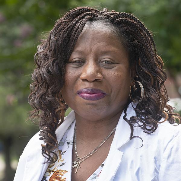 Portrait of Yolonda Lawrence (she/her)